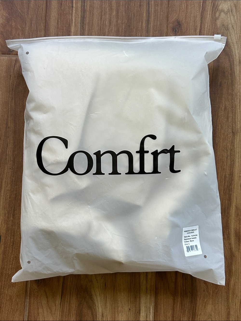 Comfrt Signature Oversized Hoodie Bone Large Unisex NWT Heavyweight Pullover - Picture 9 of 15